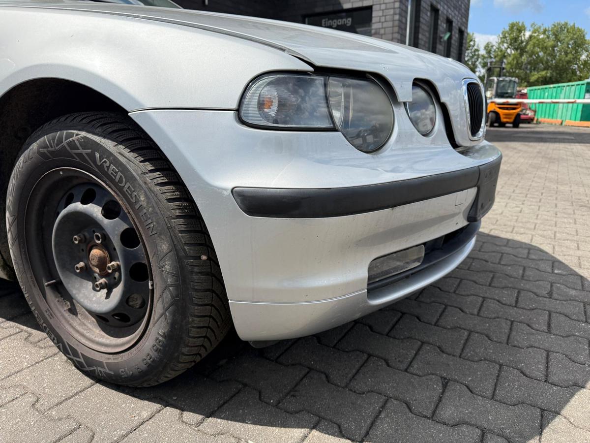 BMW E46 Compact original Stoßstange Stoßfänger vorn 354 Titansilber BJ03
